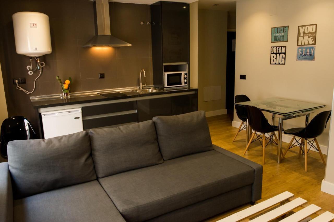 Ab Apartamentos Museum Малага Екстер'єр фото